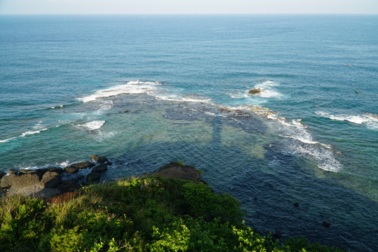 Khám phá vẻ đẹp hoang sơ Trạm đèn biển Ba Làng An ảnh 5