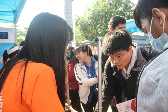 Bình Định - Thích thú trải nghiệm Ngày hội Khoa học ảnh 9