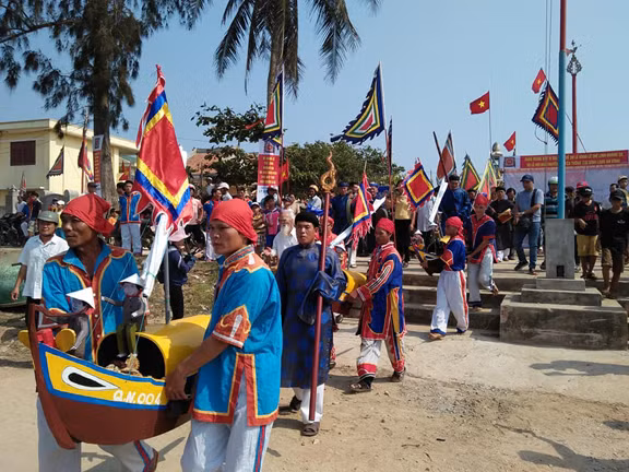 Xúc động Lễ Khao lề thế lính Hoàng Sa ảnh 9