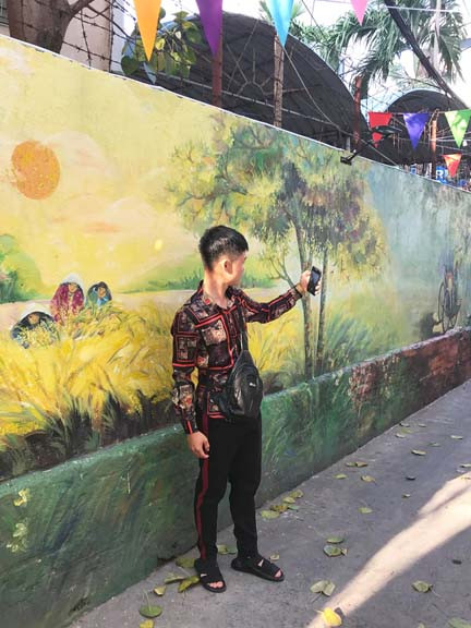 Làng bích hoạ Đà Nẵng nhộn nhịp trước giờ G ảnh 10