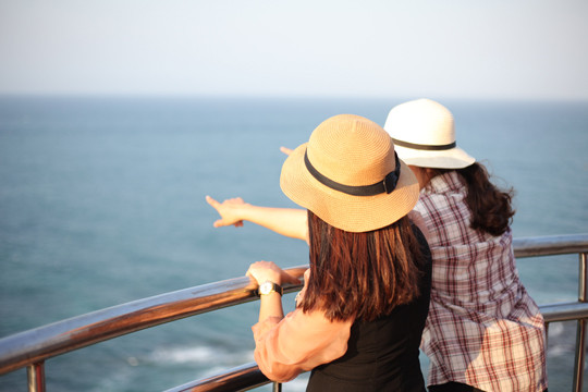 Khám phá vẻ đẹp hoang sơ Trạm đèn biển Ba Làng An ảnh 7