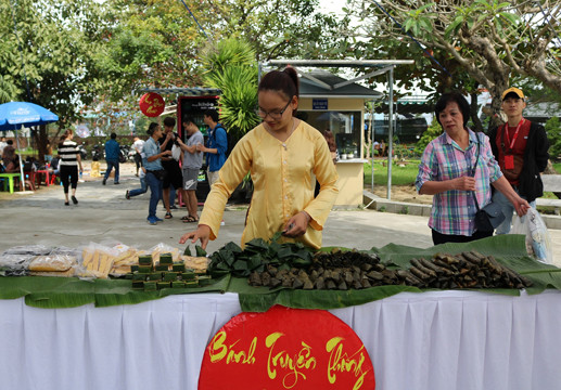  Phiên chợ Tết trong thành Điện Hải ảnh 1