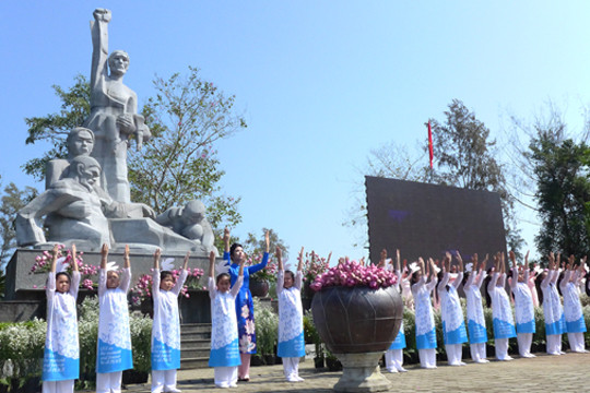 Tưởng niệm 50 năm thảm sát Sơn Mỹ: Cầu nguyện cho hòa bình… ảnh 3