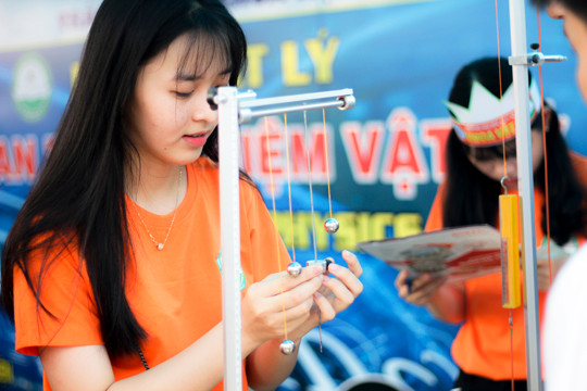 Bình Định - Thích thú trải nghiệm Ngày hội Khoa học ảnh 8