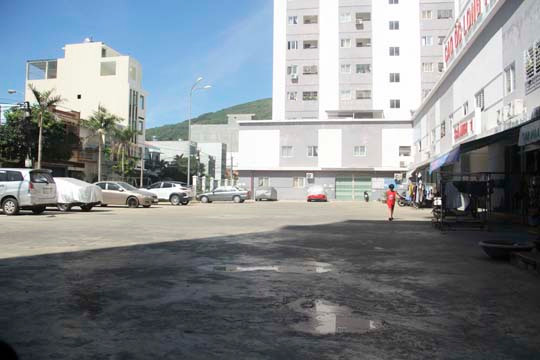 Cận cảnh khu chung cư dành người thu nhập thấp mà toàn đi ô tô ảnh 8