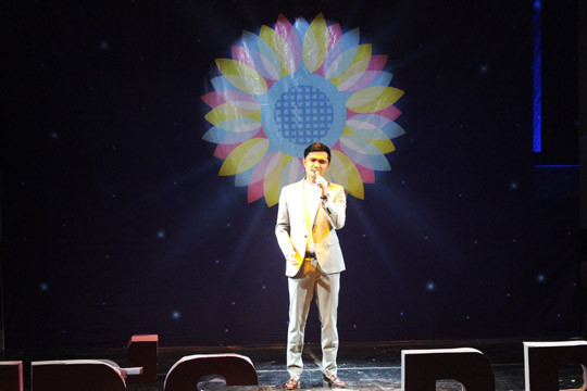 Đêm nhạc của 'nghệ sĩ nhí' khuyết tật gây xúc động ảnh 3