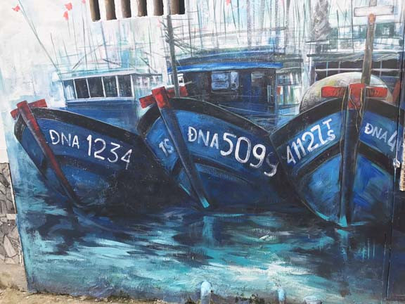 Làng bích hoạ Đà Nẵng nhộn nhịp trước giờ G ảnh 7