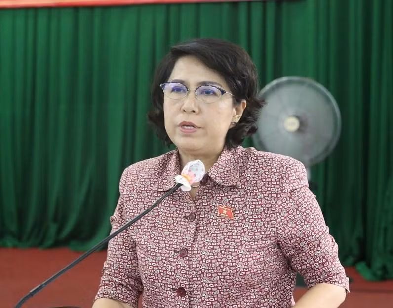 Bà Tô Thị Bích Châu phát biểu tại buổi tiếp xúc cử tri. Ảnh: Thành ủy TPHCM Bà Tô Thị Bích Châu phát biểu tại buổi tiếp xúc cử tri. Ảnh: Thành ủy TPHCM