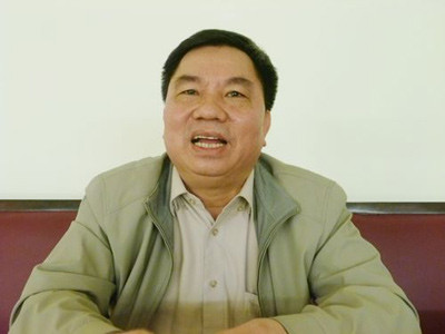 Nguyên Thứ trưởng Bộ TT-TT Đỗ Quý Doãn cho rằng: VTV nên chủ động đứng ra tổ chức cuộc gặp với các bên liên quan trong 