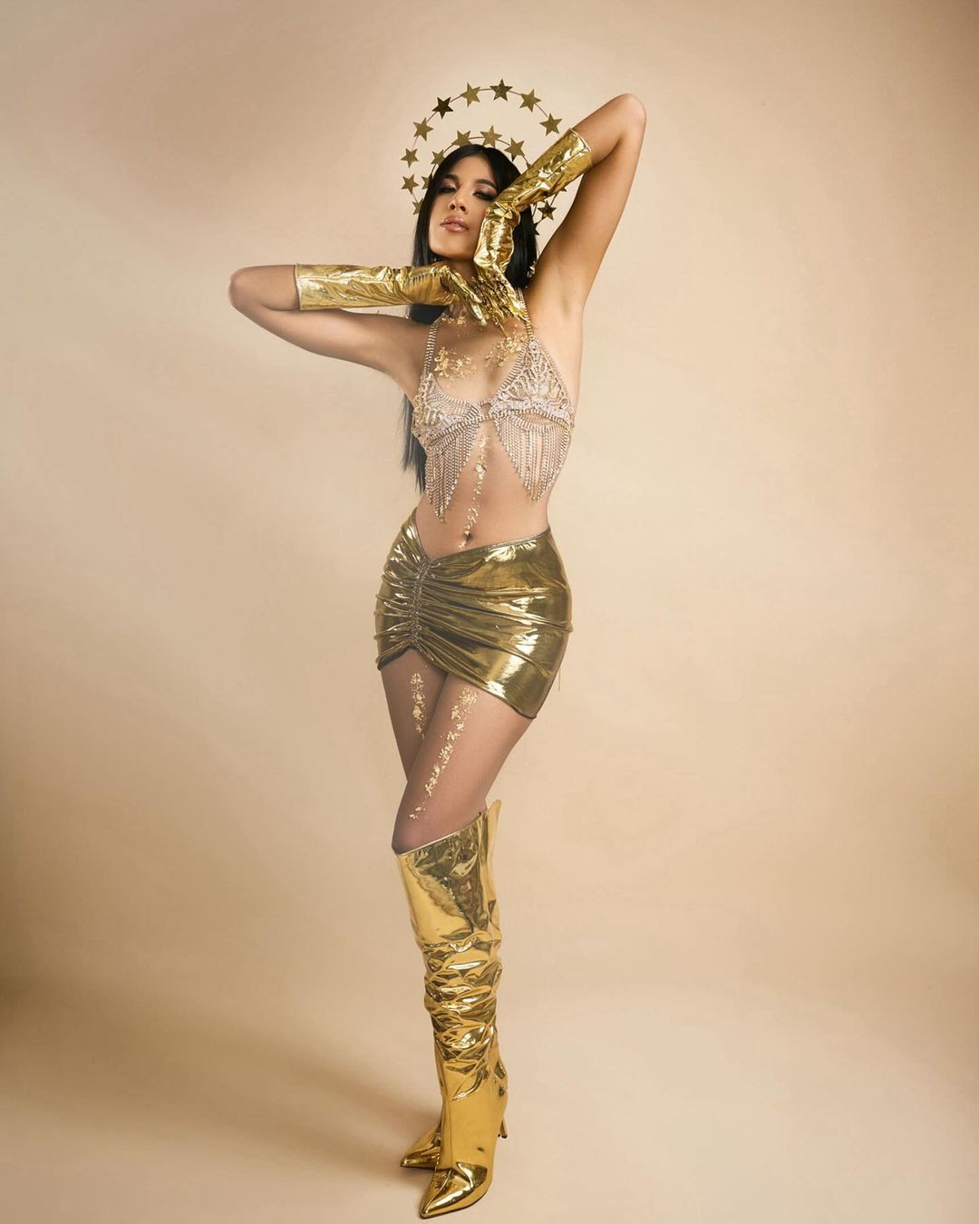 Hành trình tham gia thi sắc đẹp của Melisha bắt đầu vào năm 2019 khi cô đại diện Malaysia tại cuộc thi Global Asian Model International 2019 - Người mẫu châu Á Toàn cầu 2019 và giành ngôi á quân.