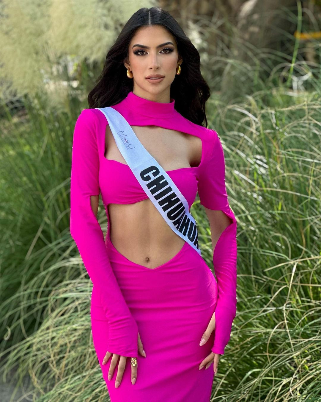 Tania đại diện bang Chihuahua tham dự Mexicana Universal 2023 và đoạt danh hiệu Miss Charm Mexico. Theo kế hoạch, cô sang Việt Nam tham dự Miss Charm 2024. Tuy nhiên, cuộc thi sau đó đổi địa điểm tổ chức sang Mỹ và hiện đã hoãn tổ chức.