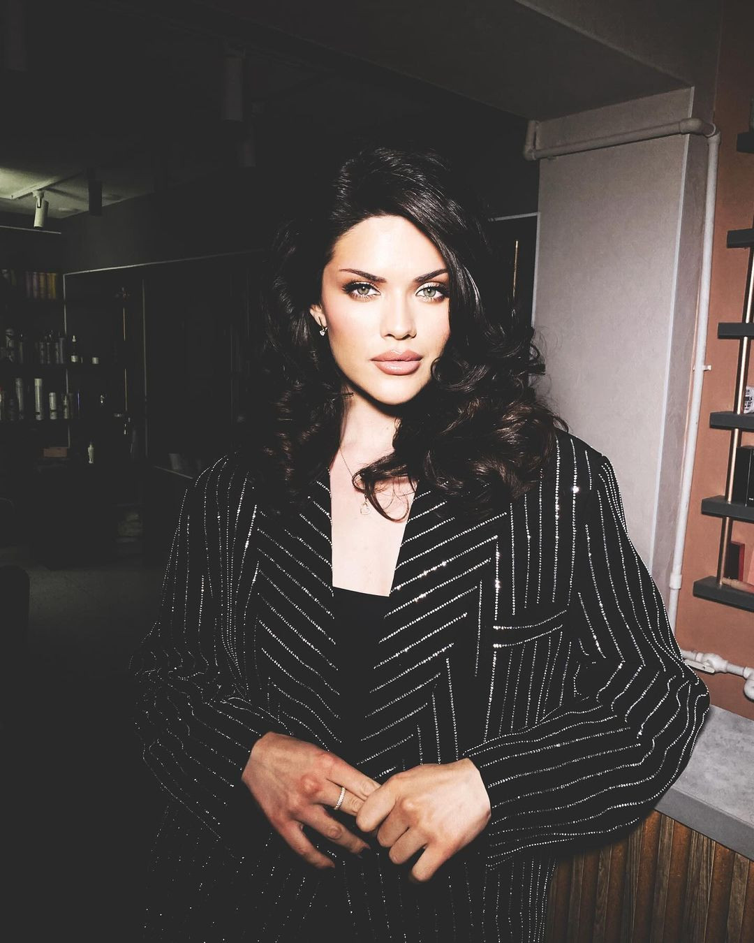 Cô muốn đóng góp một phần vào cuộc sống của người dân, cũng như sự phát triển của lĩnh vực văn hóa và du lịch quê hương.