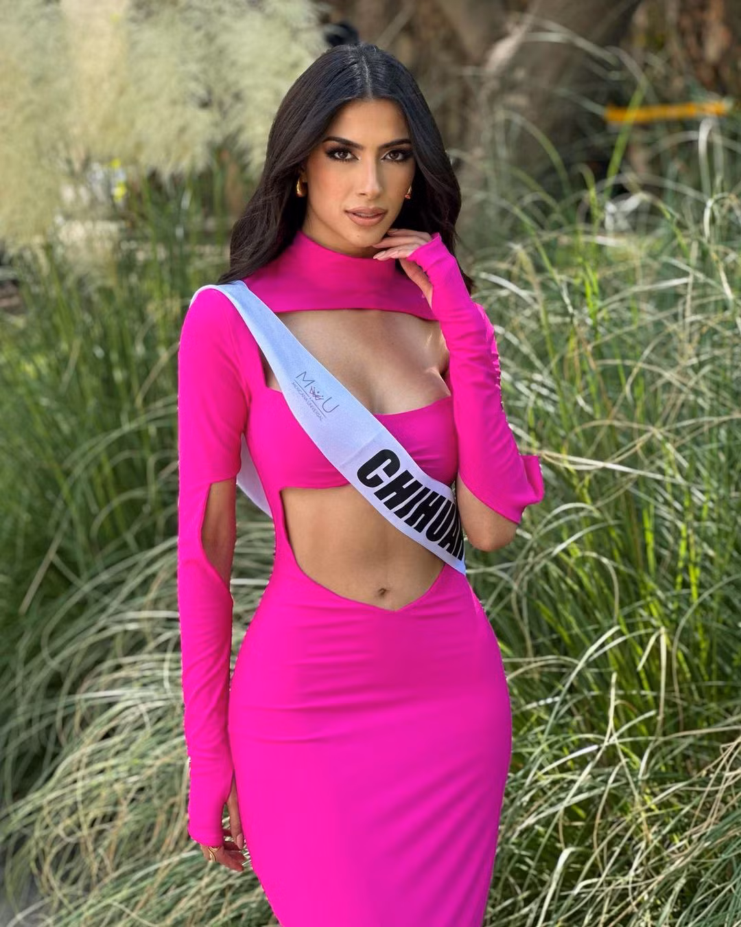 Tania đại diện bang Chihuahua tham dự Mexicana Universal 2023 và đoạt danh hiệu Miss Charm Mexico. Theo kế hoạch, cô sang Việt Nam tham dự Miss Charm 2024. Tuy nhiên, cuộc thi sau đó đổi địa điểm tổ chức sang Mỹ và hiện đã hoãn tổ chức.