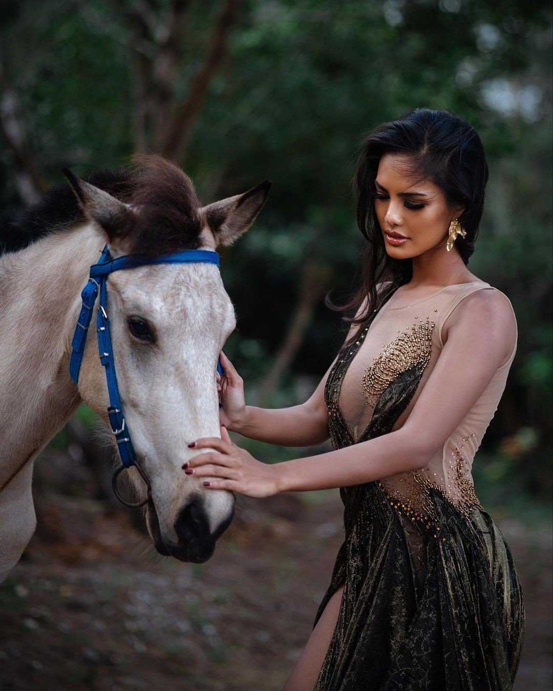 Vina Anggi Sitorus năm nay 24 tuổi, là cựu sinh viên chuyên ngành Quản trị tại Đại học President.