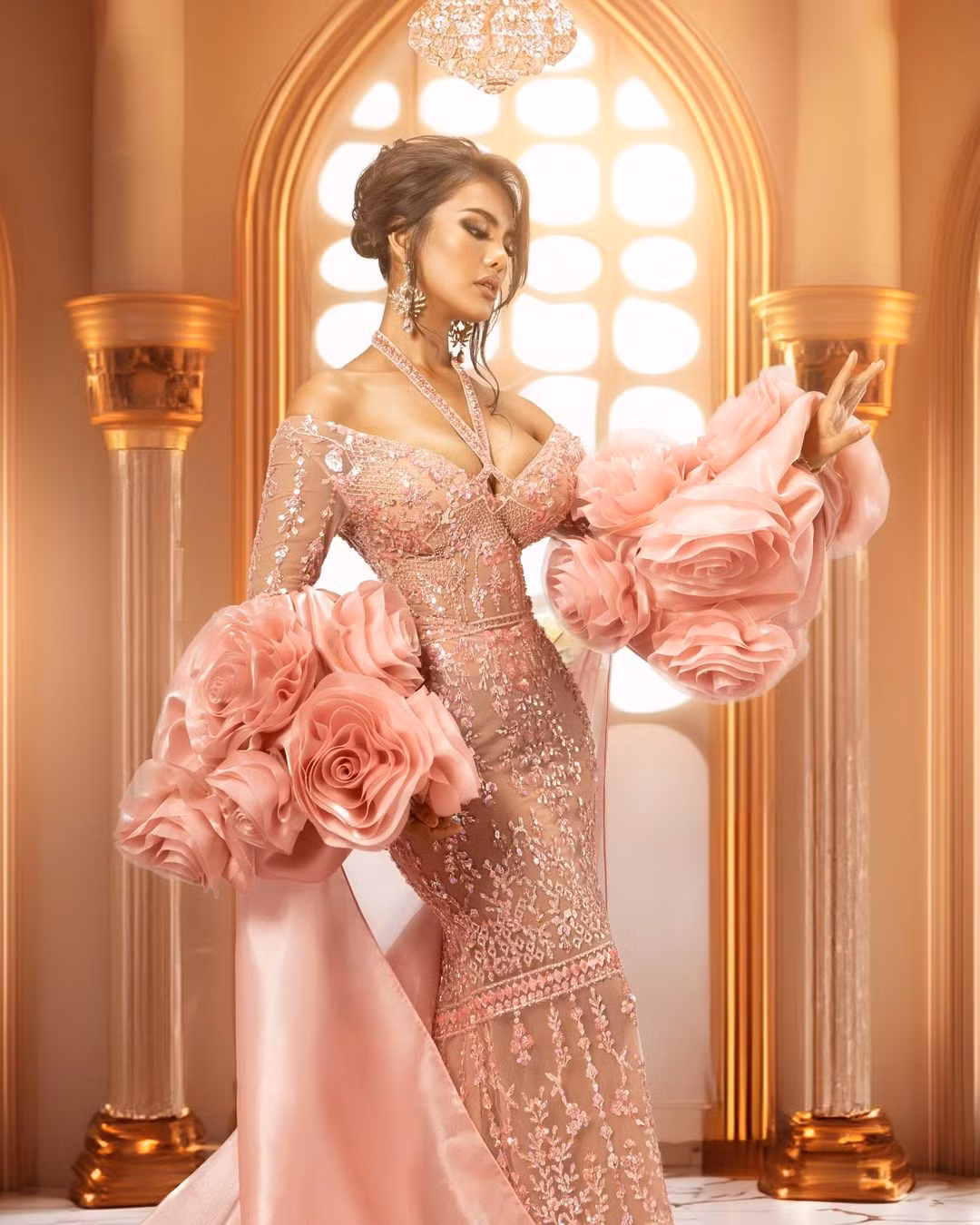 Vina Anggi Sitorus nhận được sự ủng hộ nồng nhiệt của công chúng. Nhiều người mong chờ cô giành chiến thắng.