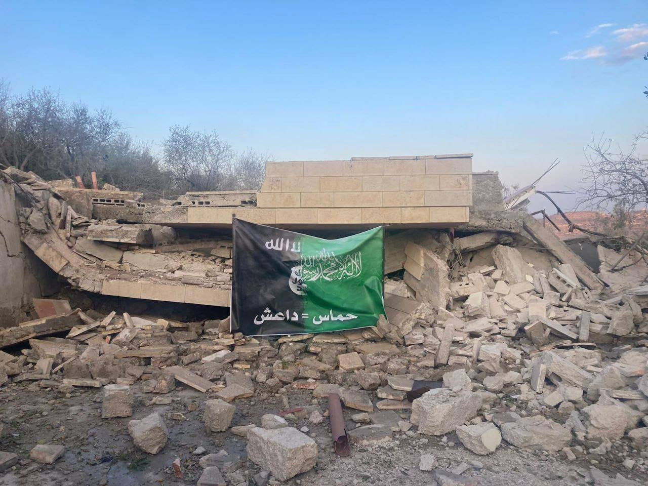 Hình ảnh ngôi nhà bị IDF phá hủy. Ảnh: Thời báo Israel Hình ảnh ngôi nhà bị IDF phá hủy. Ảnh: Thời báo Israel