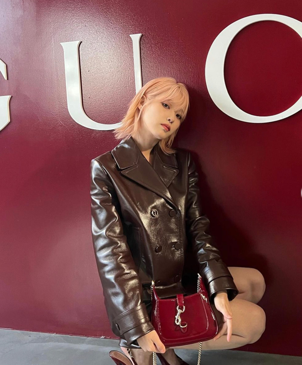 Lee Ji-eun (IU) tại show diễn của Gucci.