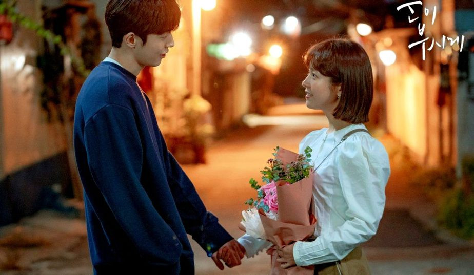 Nếu người ta thoải mái nhận quà đắt tiền từ bạn thì có nhiều khả năng họ có tính lợi dụng.