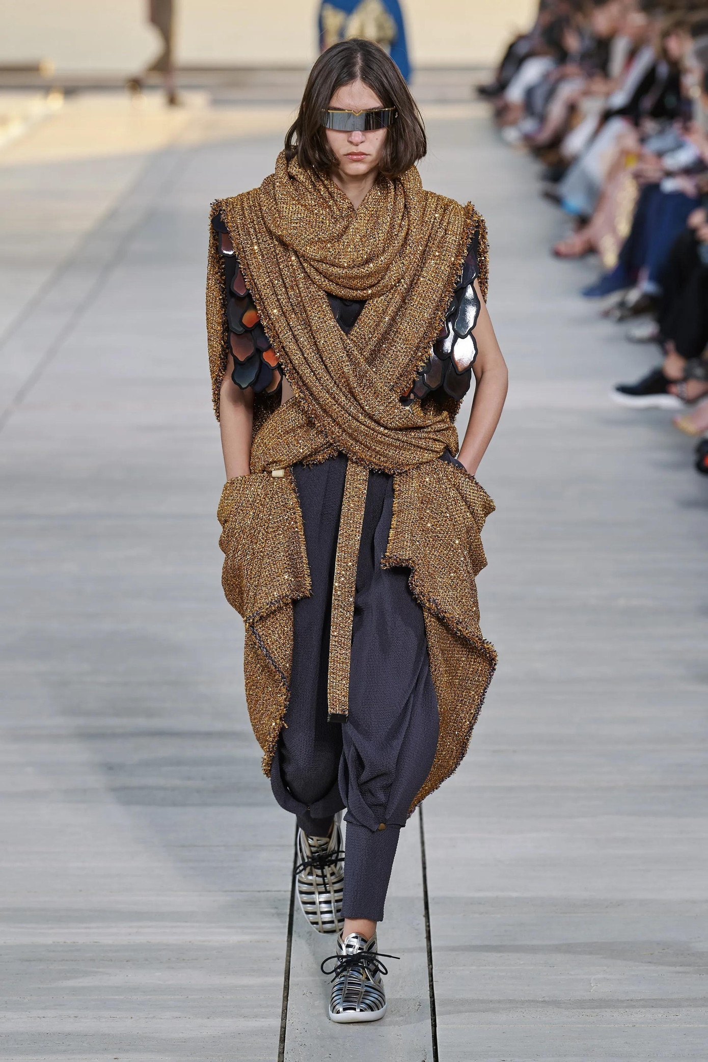 Bộ sưu tập phong cách Desertcore của Louis Vuitton.