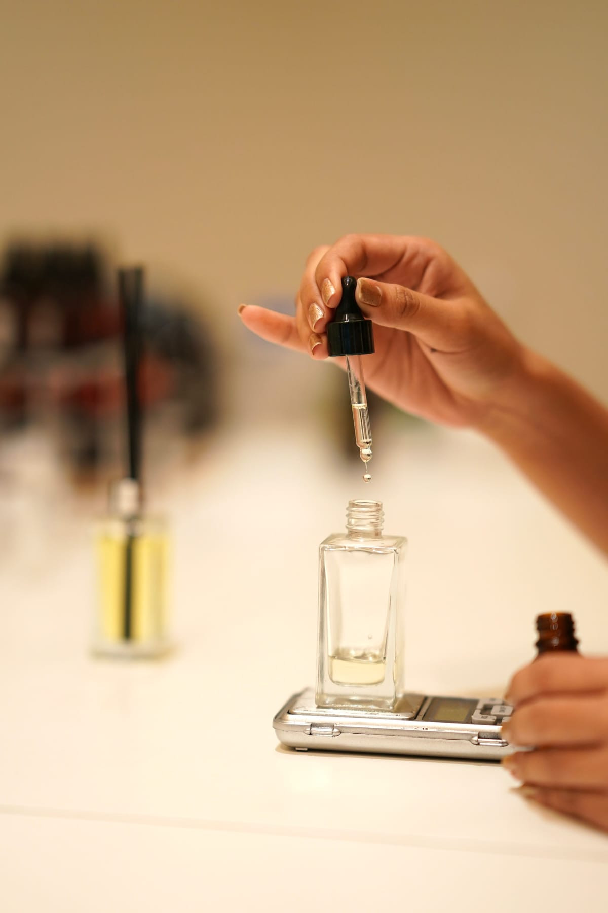 Thành phần phổ biến nhất giúp nâng tầm pheromones của bạn là ISO E SUPER. Thành phần phổ biến nhất giúp nâng tầm pheromones của bạn là ISO E SUPER.