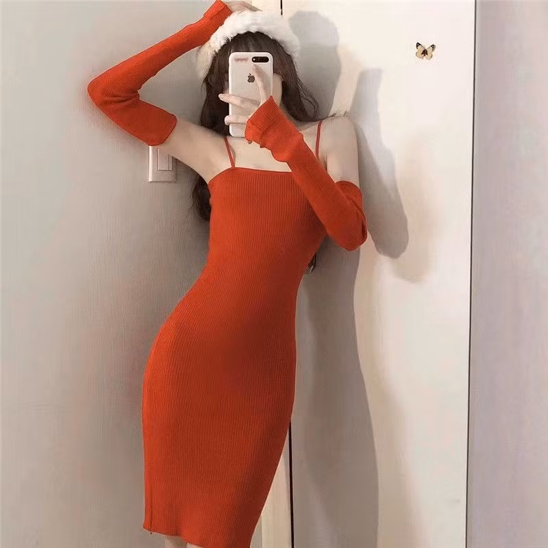 Đa số chúng ta đều sở hữu dáng người bình thường và có vài khuyết điểm, váy bó sẽ làm lộ rõ những điểm không hoàn hảo đó.