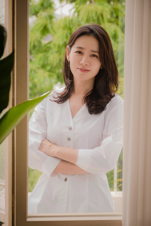 Không thể thoả hiệp cho việc liên tục nhìn vào điện thoại hoặc nơi khác khi đang trò chuyện, nhất là khi chỉ có hai người.