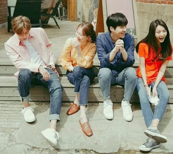 Những cảm xúc tiêu cực là dấu hiệu để bạn xem xét lại tình bạn cả hai.