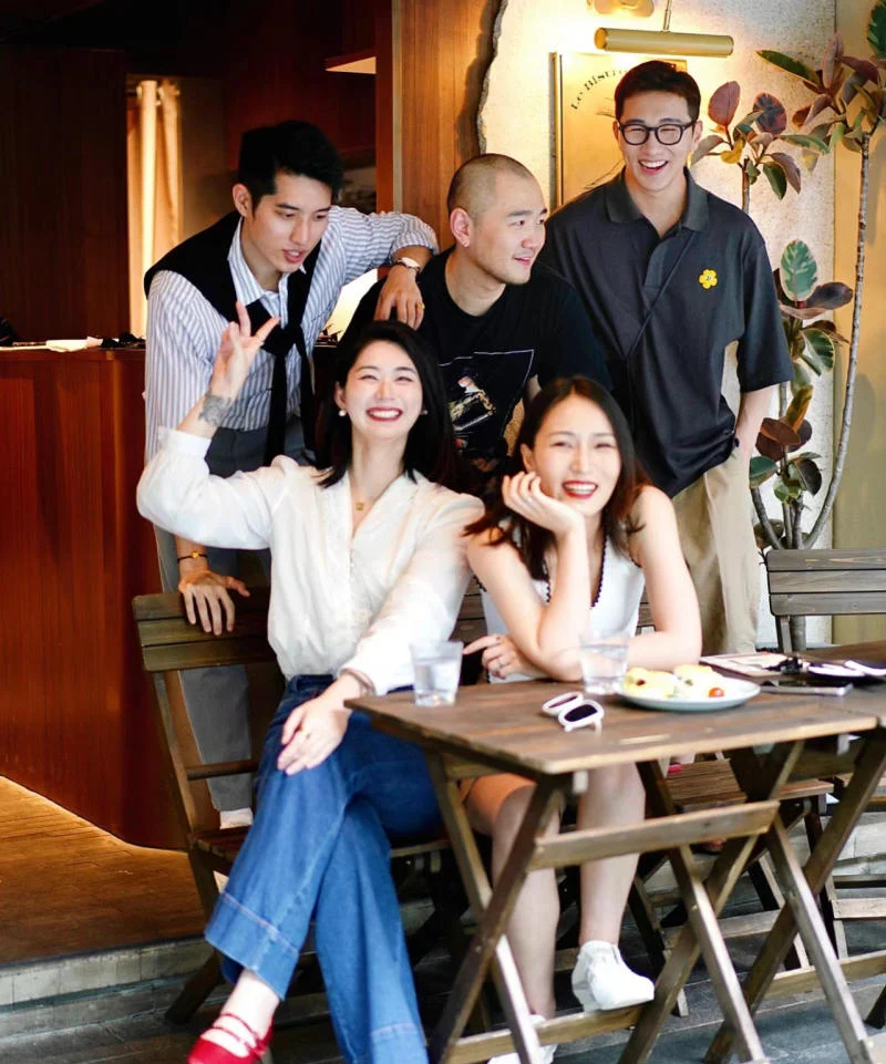 Hãy cho họ một cơ hội để hòa nhập và thể hiện con người thật của mình.