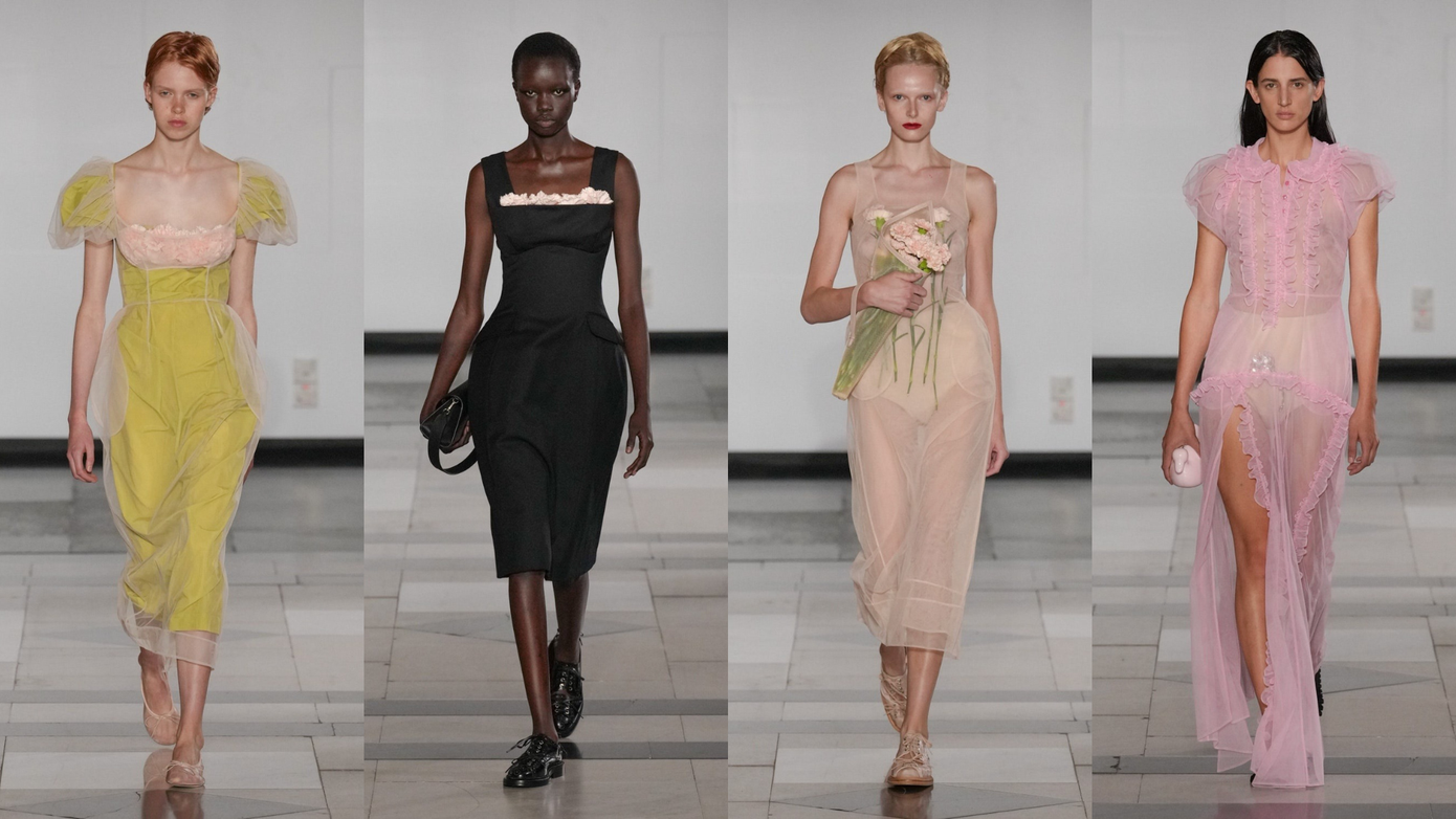 Hoa cẩm chướng xuất hiện trong nhiều thiết kế của Simone Rocha Spring 2025.