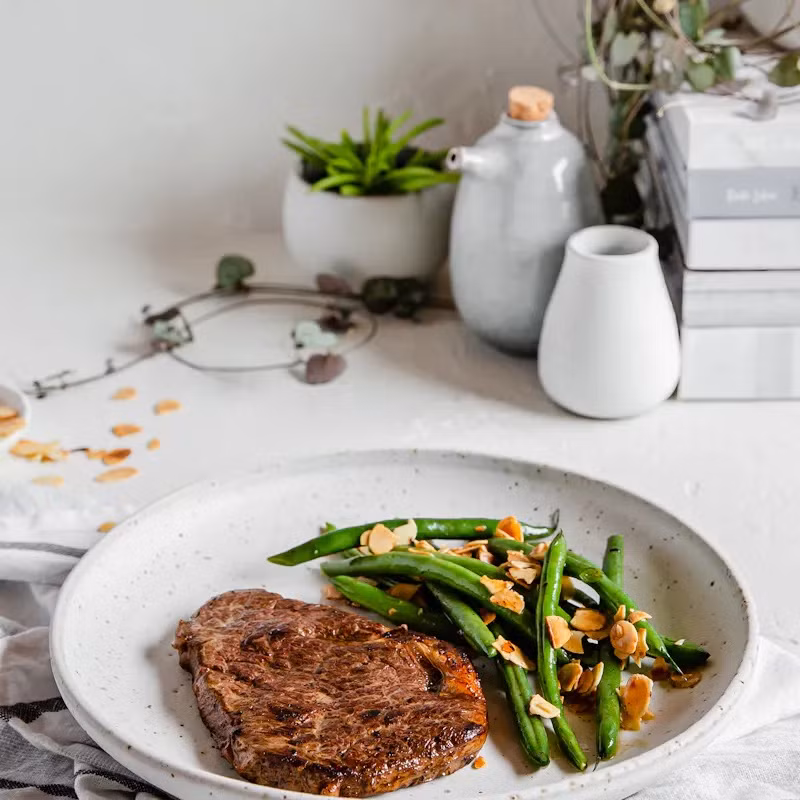 Việc ăn một bữa sáng giàu protein trong vòng 30 phút sau khi thức dậy có thực sự hiệu quả?