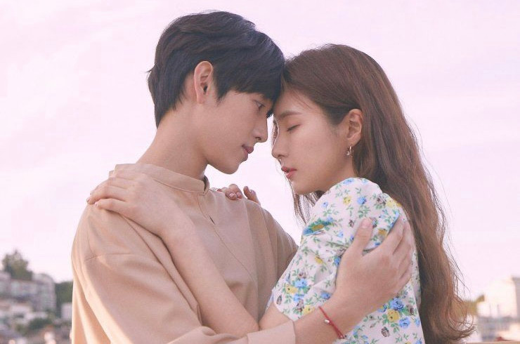 Khi người yêu liên tục chỉ ra những điểm yếu của bạn và thể hiện rằng chỉ họ mới chấp nhận nổi, có thể họ đang cố tình làm bạn mất tự tin và bạn không còn yêu mến bản thân mình nữa. Khi người yêu liên tục chỉ ra những điểm yếu của bạn và thể hiện rằng chỉ họ mới chấp nhận nổi, có thể họ đang cố tình làm bạn mất tự tin và bạn không còn yêu mến bản thân mình nữa.