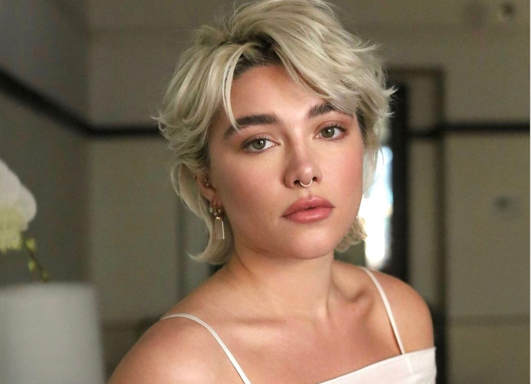 Để làm nổi bật đôi mắt, chúng ta cần theo đuổi lối sống lành mạnh, ngủ đúng và đủ giờ.