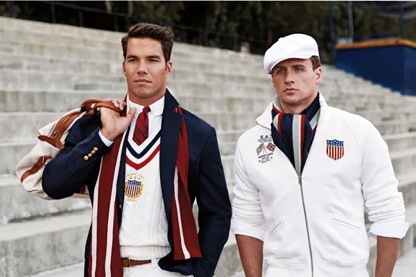 Đồng phục của đoàn thể thao Hoa Kỳ được nhận xét là thời thượng đến mức có thể đi thẳng từ lễ khai mạc đến sàn diễn thời trang.