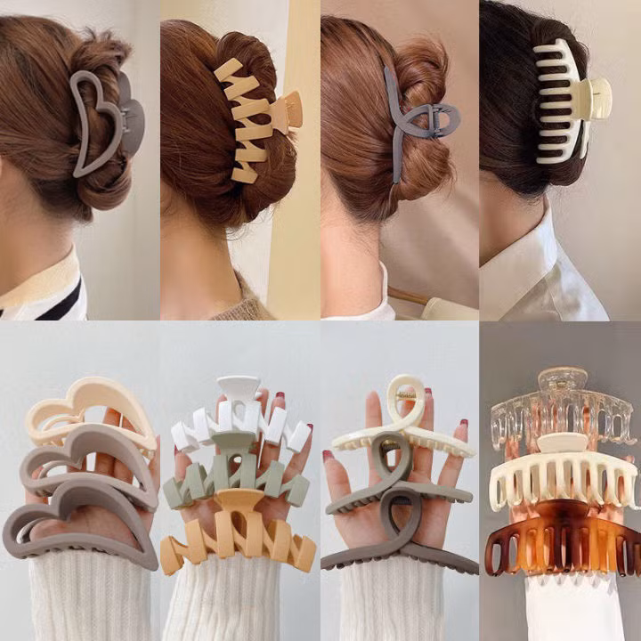 Hãy cố gắng chọn thứ gì đó thanh lịch và phong cách, kẹp tóc có vẻ ngoài trendy là một gợi ý hay để nâng tầm outfit. Hãy cố gắng chọn thứ gì đó thanh lịch và phong cách, kẹp tóc có vẻ ngoài trendy là một gợi ý hay để nâng tầm outfit.