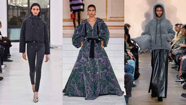 Trên sàn diễn, chiếc áo hoodie biểu tượng của thể thao đã xuất hiện một cách thời thượng hơn bao giờ hết trong các bộ sưu tập nổi tiếng nhất.