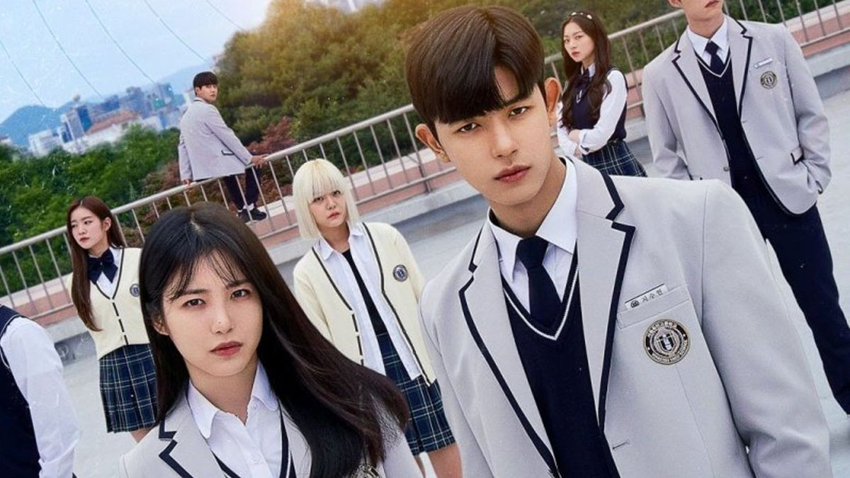 Sự khác nhau của yêu và ghét chính là khi yêu, chúng ta chỉ nhìn thấy những điều tốt đẹp của nhau, khi ghét cả hai bên đều tập trung vào những khuyết điểm của đối phương.