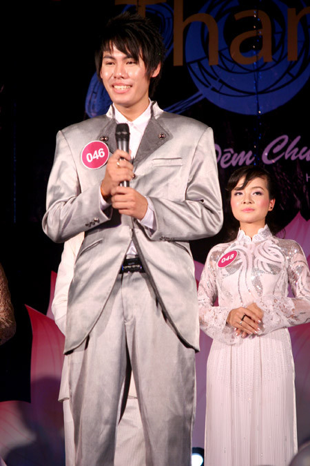 Sengsoulin trong phần thi ứng xử