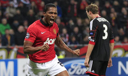 Valencia ăn mừng bàn mở tỷ số