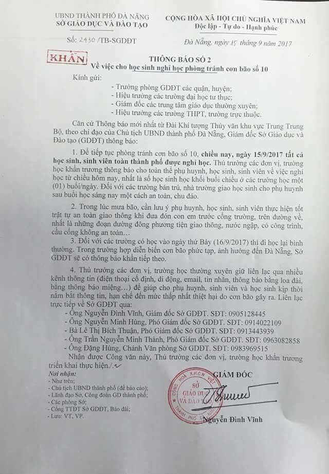 Bão số 10 càn quét miền Trung, ít nhất 4 người chết ảnh 56