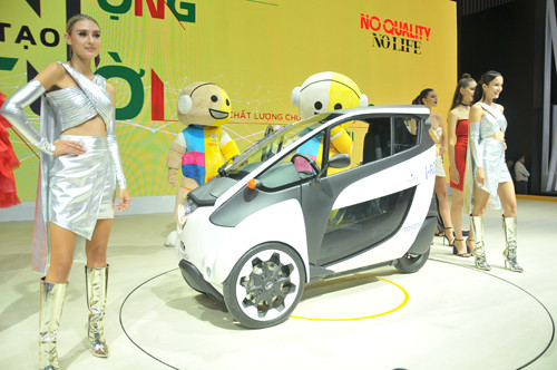 Hai chiếc xe độc nhất triển lãm ô tô Việt Nam 2018 ảnh 8