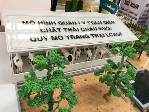 Thủ tướng Nguyễn Xuân Phúc chủ trì 'Hội nghị Diên Hồng' về 'tam nông' ảnh 13