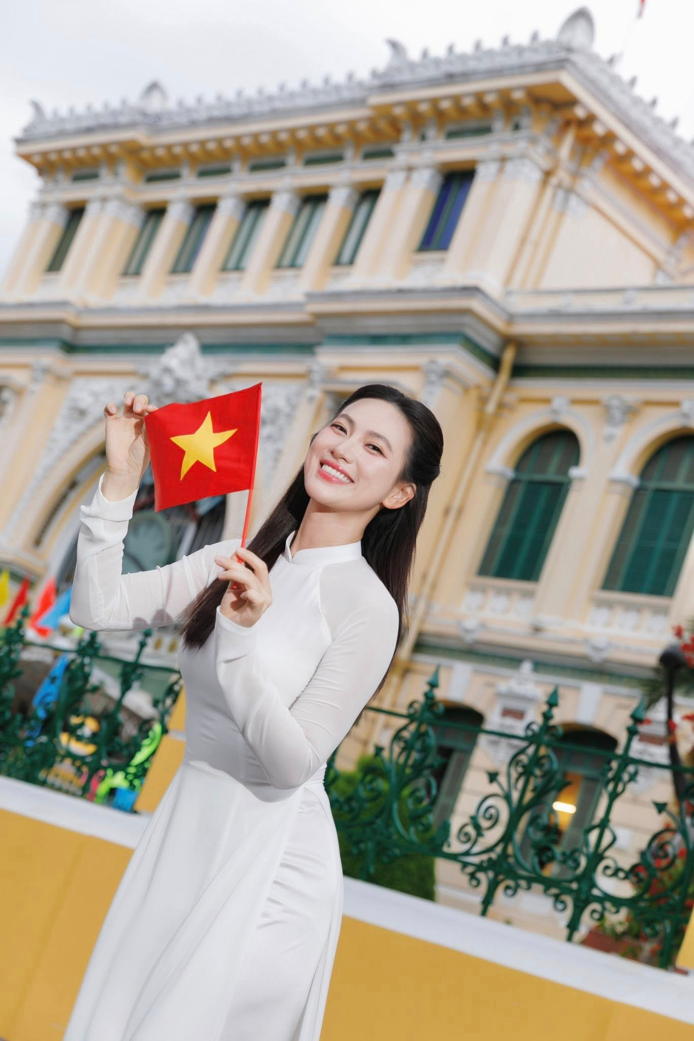 Hướng đến Lễ kỷ niệm 50 năm Ngày Giải phóng miền Nam, thống nhất đất nước (30/4/1975-30/4/2025), diễn viên Phương Anh Đào thực hiện bộ ảnh áo dài, chụp tại một số điểm du lịch nổi tiếng ở TPHCM. Hướng đến Lễ kỷ niệm 50 năm Ngày Giải phóng miền Nam, thống nhất đất nước (30/4/1975-30/4/2025), diễn viên Phương Anh Đào thực hiện bộ ảnh áo dài, chụp tại một số điểm du lịch nổi tiếng ở TPHCM.