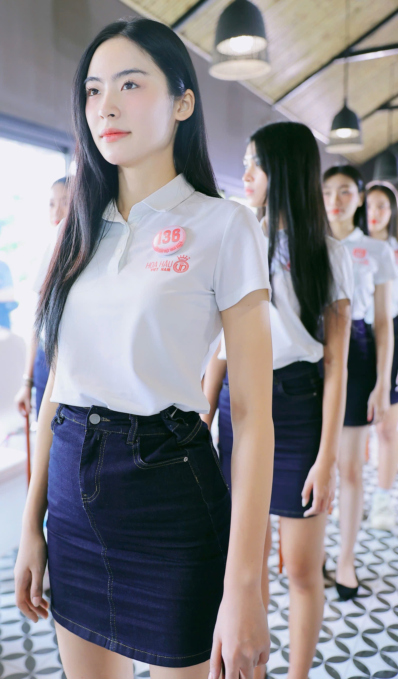 Sau buổi học phong thái, thí sinh Hoa hậu Việt Nam 2024 tiếp tục được rèn luyện kỹ năng ứng xử, catwalk, vũ đạo.