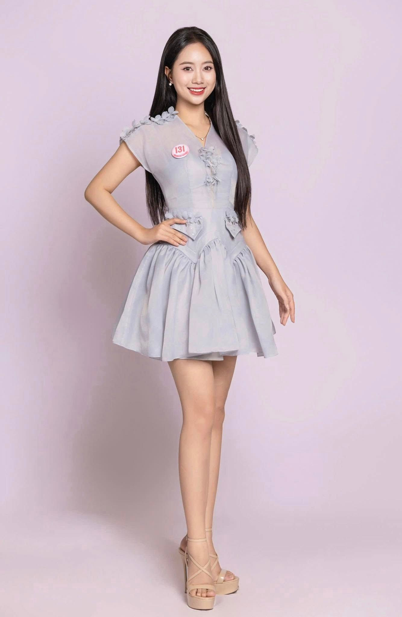 “Tôi cũng xem đây là cơ hội để học hỏi thêm kinh nghiệm từ các huấn luyện viên, thí sinh và lan tỏa những giá trị tích cực, thay vì chỉ tập trung vào kết quả. Tôi tự tin vì luôn nhận được sự ủng hộ của gia đình và quê hương Yên Bái”, Mai Phương chia sẻ.