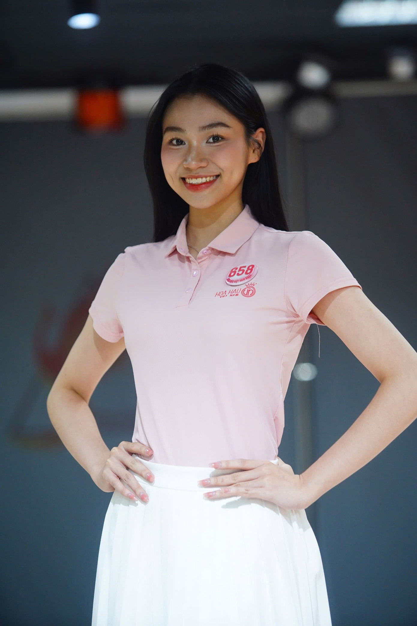 Nói về mục tiêu tại Hoa hậu Việt Nam 2024, Huyền Cơ chia sẻ: "Dù ở bất kỳ cuộc thi hay môi trường nào, chỉ cần chúng ta tin tưởng vào bản thân, sẵn sàng cống hiến hết mình, thì đó đã là cách tuyệt vời nhất để tỏa sáng”.