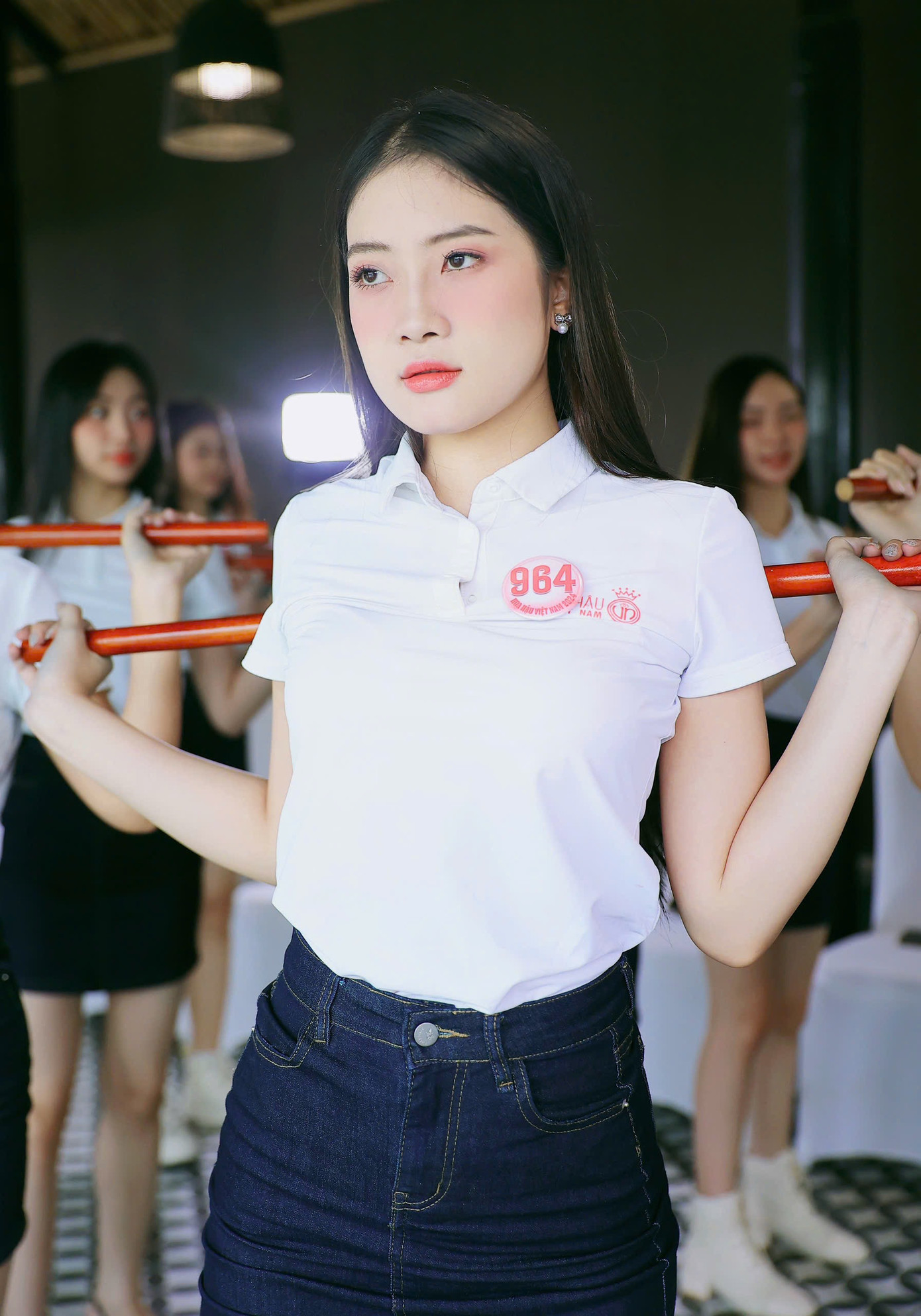 Sau buổi học phong thái, thí sinh Hoa hậu Việt Nam 2024 tiếp tục được rèn luyện kỹ năng ứng xử, catwalk, vũ đạo.