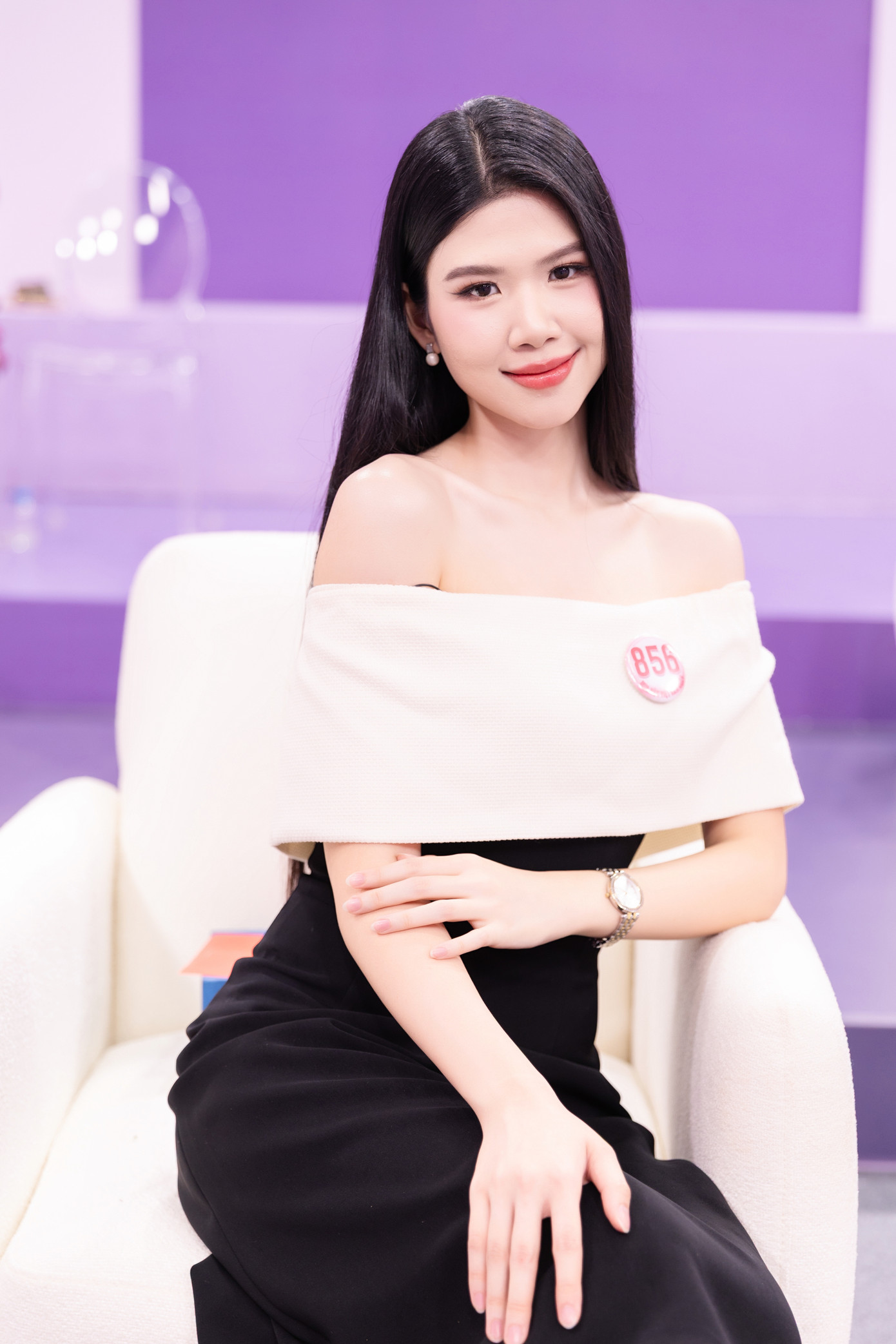 Ngày 12/4, tập 1 truyền hình thực tế của Hoa hậu Việt Nam 2024 lên sóng. Đây là điểm mới của cuộc thi nhằm tìm ra các đại sứ Du lịch và Môi trường, Nhân ái, Thể thao và Thời trang, Truyền thông và Nghệ thuật.