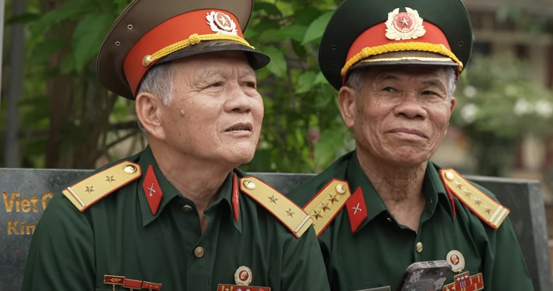 Đại tá Nguyễn Xuân Thanh (phải) và Thượng sĩ Nguyễn Thanh Bình. Ảnh: Chụp màn hình. Đại tá Nguyễn Xuân Thanh (phải) và Thượng sĩ Nguyễn Thanh Bình. Ảnh: Chụp màn hình.