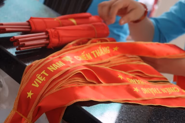 Bệnh nhân được xem bóng đá như ở nhà ảnh 4
