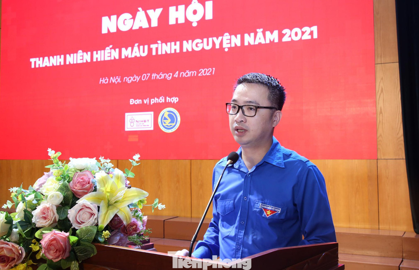Phát biểu tại chương trình, anh Nguyễn Tường Lâm - Bí thư T.Ư Đoàn, Phó Chủ tịch Thường trực T.Ư Hội LHTN Việt Nam cho biết do ảnh hưởng của dịch COVID-19, nguồn máu phục vụ điều trị, cứu người đang đứng trước nguy cơ thiếu hụt nghiêm trọng, đặc biệt là các nhóm máu A và O.